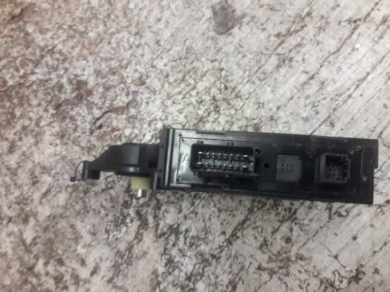 Recambio de motor elevalunas delantero derecho para peugeot 307 (s1) xs referencia OEM IAM 0130821766 9634457480 990829101