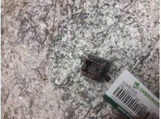 Recambio de warning para peugeot 207 urban referencia OEM IAM 96472122KR 4 PINS  2