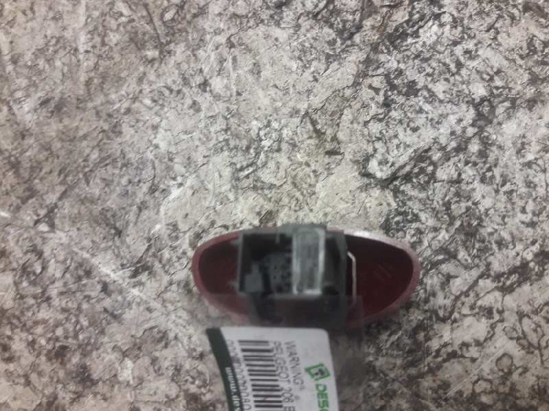 Recambio de warning para peugeot 206 berlina e-music referencia OEM IAM 9643813777 3 PINS 