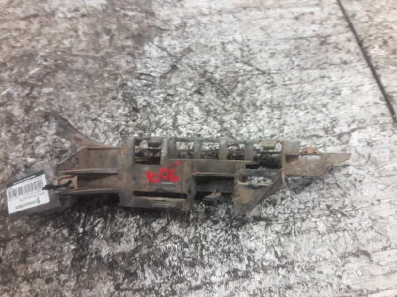 Recambio de soportes paragolpes para peugeot 307 (s1) xr referencia OEM IAM 9643074480 DELANTERO 