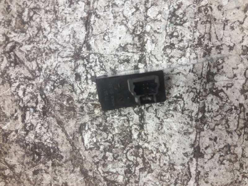 Recambio de mando elevalunas trasero derecho para peugeot 407 st sport referencia OEM IAM 96360166XT 4 PINS 