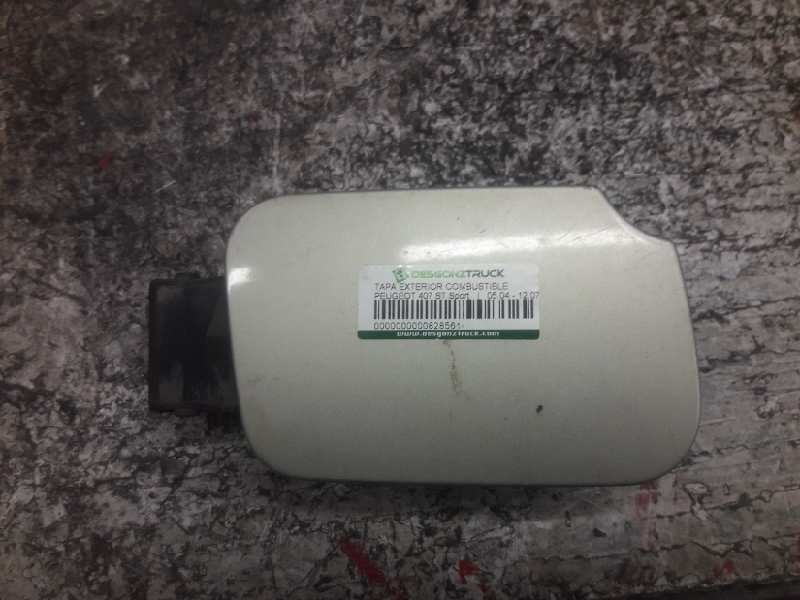 Recambio de tapa exterior combustible para peugeot 407 st sport referencia OEM IAM   