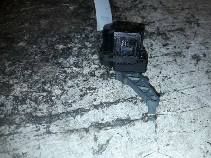 Recambio de motor calefaccion para peugeot 207 confort referencia OEM IAM F663746XC 6 PINS 