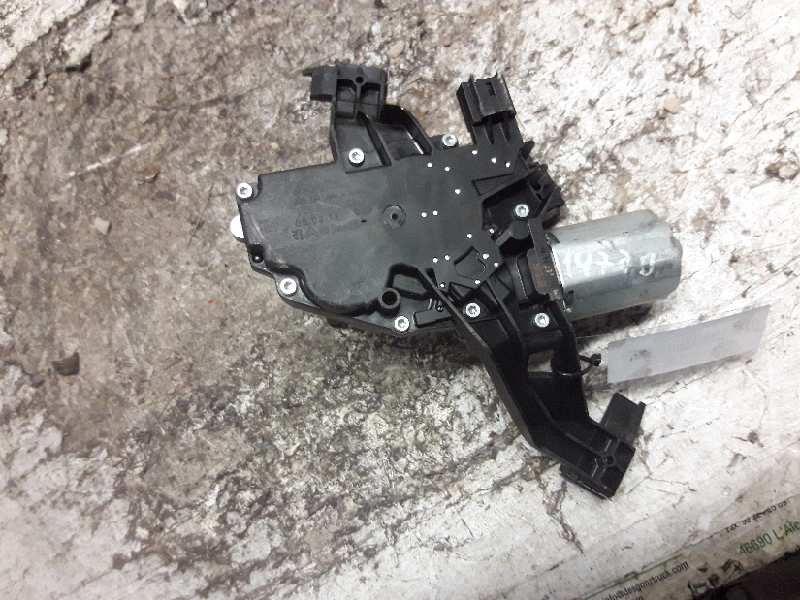 Recambio de motor limpia trasero para peugeot 207 confort referencia OEM IAM 0390201813 9652418780 3 PINS