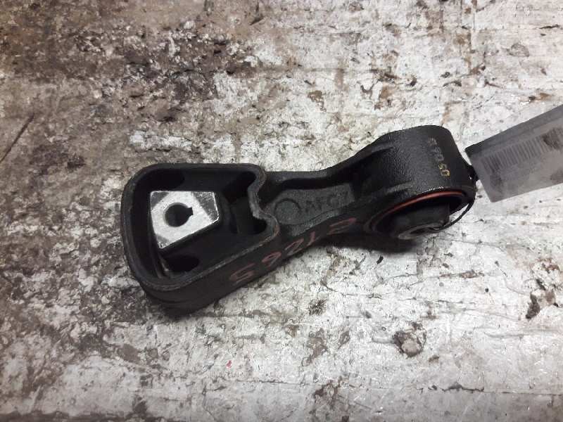 Recambio de soporte motor para peugeot 407 st sport referencia OEM IAM   