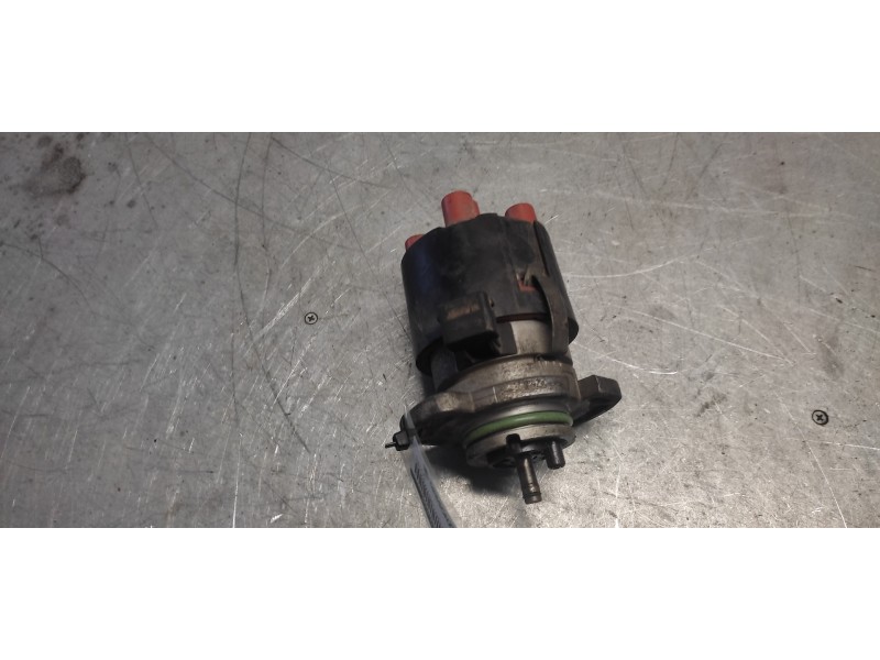 Recambio de delco para volkswagen golf iii berlina (1h1) 1.4 referencia OEM IAM 0237521050 030905205AA BOSCH