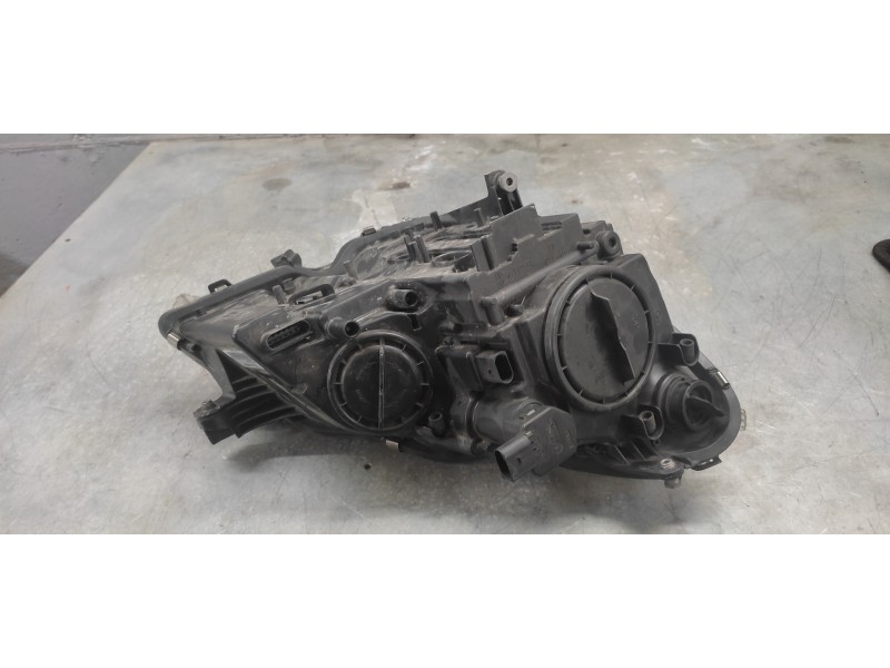 Recambio de faro izquierdo para mercedes-benz clase cls (w219) 3.0 cdi cat referencia OEM IAM   