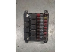 Recambio de caja reles / fusibles para nissan trade 75 referencia OEM IAM 24063G4900  
