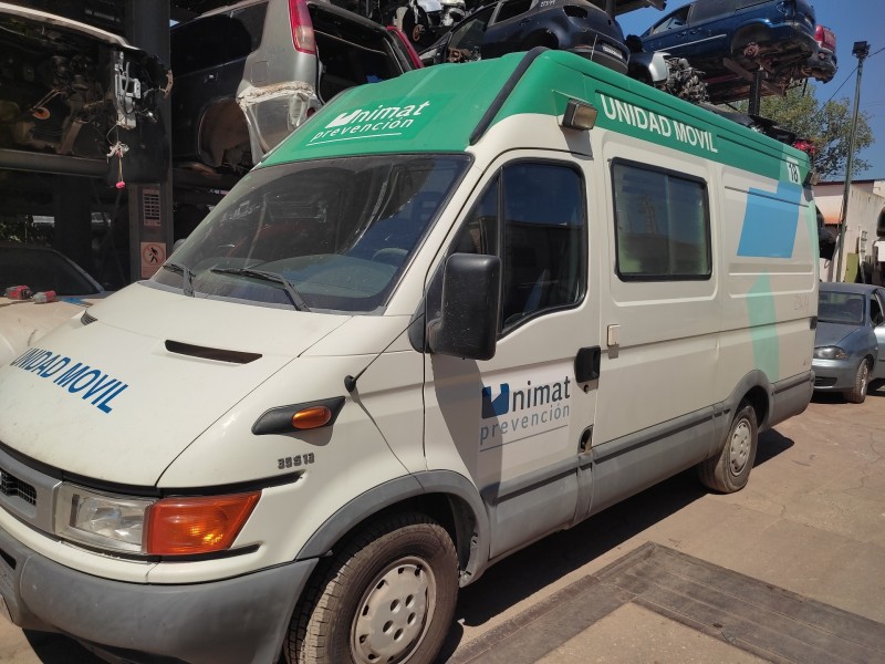 iveco daily caja cerrada (1999 =>) del año 2003