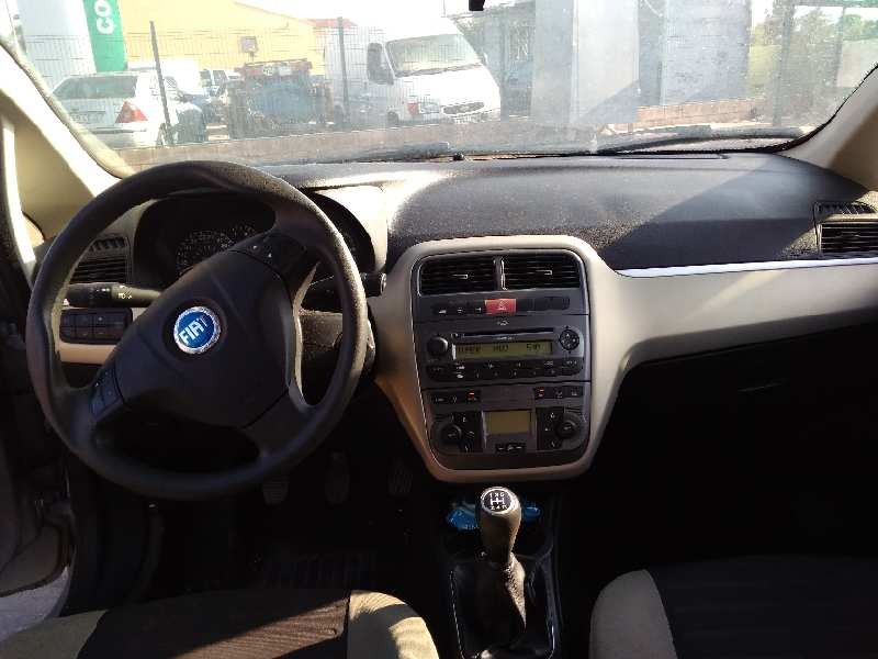 fiat grande punto (199) del año 2007