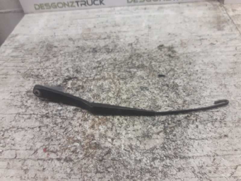 Recambio de brazo limpia delantero izquierdo para mg serie 75 (rj) 2.0 16v cdt referencia OEM IAM   