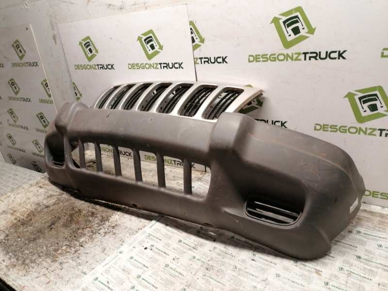 Recambio de paragolpes delantero para chrysler jeep gr.cherokee (wj/wg) 3.1 td cat referencia OEM IAM   
