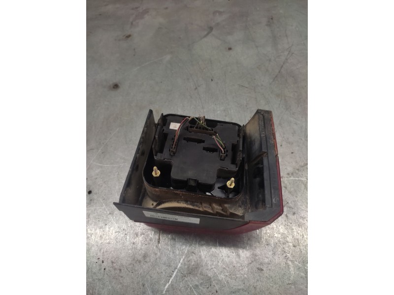 Recambio de piloto trasero derecho para volkswagen t4 transporter/furgoneta (mod. 1991) combi referencia OEM IAM   