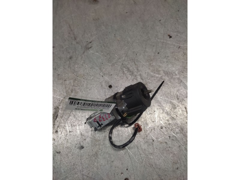 Recambio de conmutador de arranque para peugeot 407 st sport pack referencia OEM IAM N0502073  
