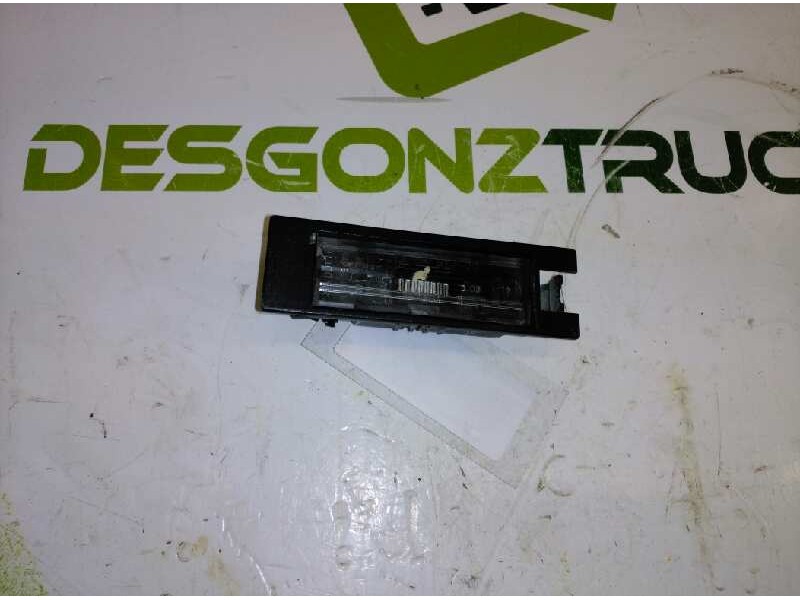 Recambio de piloto matricula para opel astra h berlina 1.7 16v cdti referencia OEM IAM 13139990  