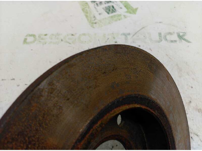 Recambio de disco freno delantero para peugeot 205 berlina 1.1 mito referencia OEM IAM 424995  