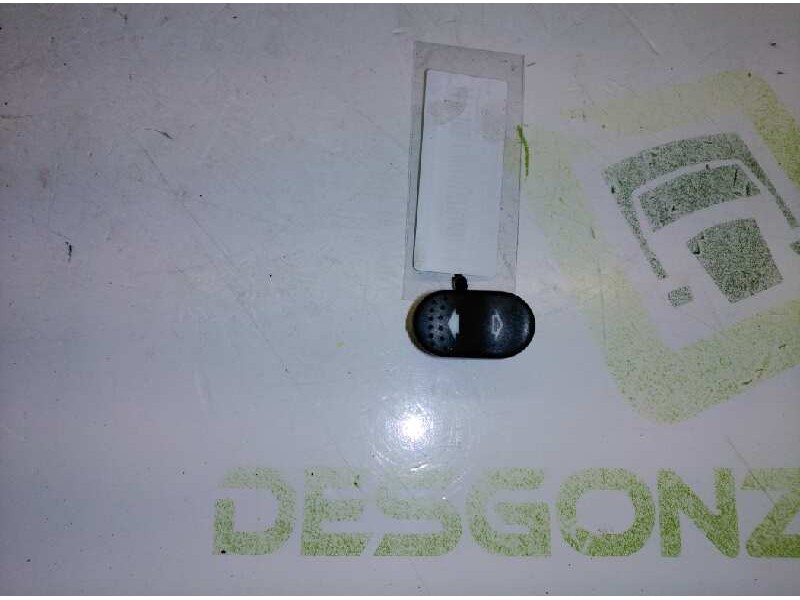 Recambio de mando elevalunas delantero derecho para ford focus berlina (cak) ambiente referencia OEM IAM 1324939  