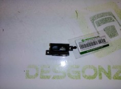 Recambio de mando elevalunas delantero derecho para renault laguna (b56) 1.8 anade referencia OEM IAM 7700822675  