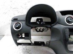 Recambio de salpicadero para citroën c3 1.4 sx referencia OEM IAM    2