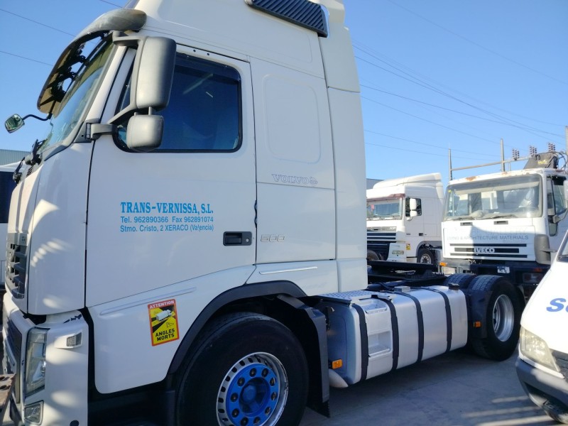 volvo fh xxx del año 2011