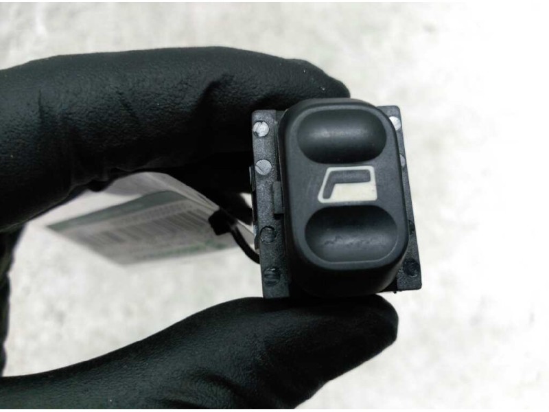 Recambio de mando elevalunas trasero derecho para citroën xsara berlina 1.6 16v chrono referencia OEM IAM   