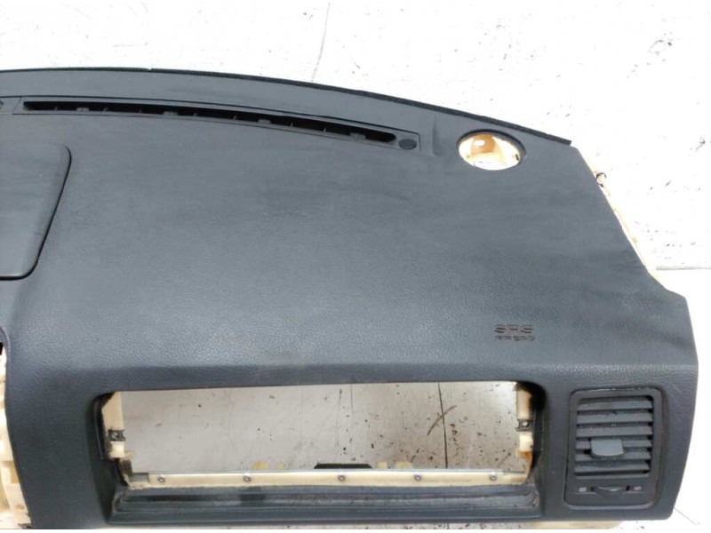 Recambio de salpicadero para kia carnival ii 2.9 cdri ex referencia OEM IAM OK52Y60350DCQ  