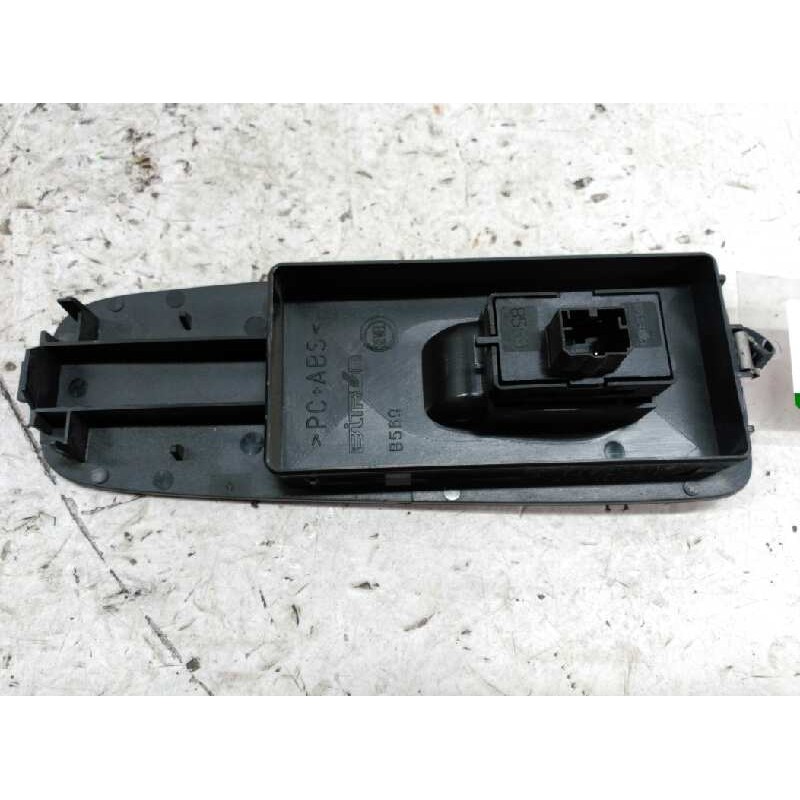 Recambio de mando elevalunas delantero derecho para peugeot boxer caja cerrada (bat. 3450) (333) hdi (335) referencia OEM IAM   