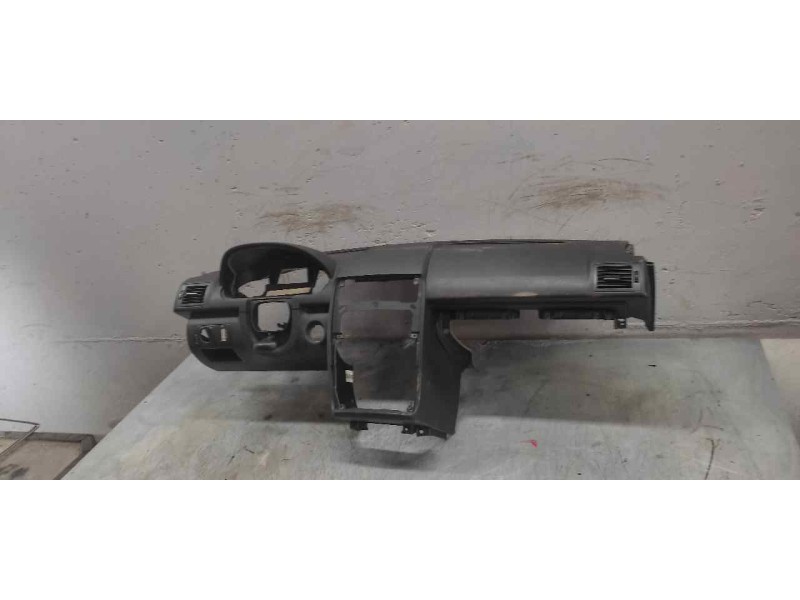 Recambio de salpicadero para mercedes-benz clase a (w169) a 170 (169.032) referencia OEM IAM   