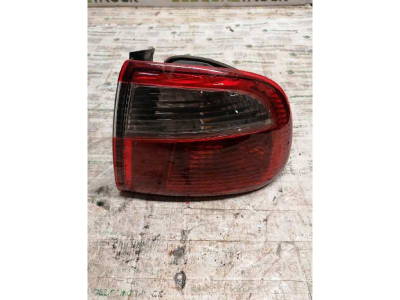 Recambio de piloto trasero derecho para seat toledo (1m2) select referencia OEM IAM  6/2/4 PINS 