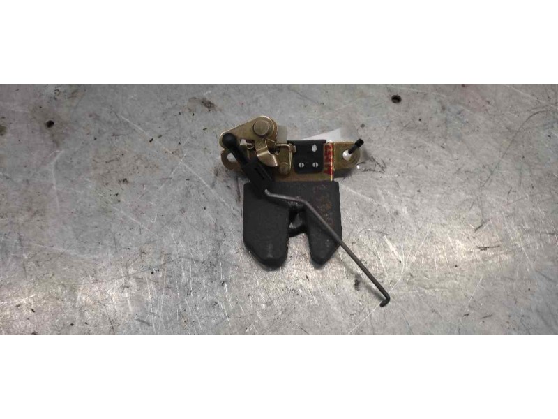 Recambio de cerradura maletero / porton para volkswagen bora berlina (1j2) referencia OEM IAM 1J5827505D 2 PINS 