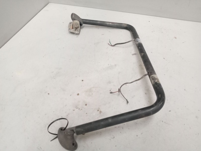 Recambio de brazo retrovisor derecho para mercedes trucks atego 1328 (279cv) referencia OEM IAM   