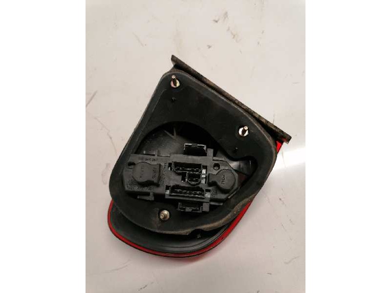 Recambio de piloto trasero izquierdo para seat toledo (1m2) select referencia OEM IAM  6/2/4 PINS 