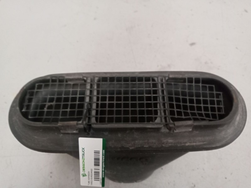 Recambio de tubo admision para iveco eurocargo 5.9 diesel referencia OEM IAM 98415409  4850463