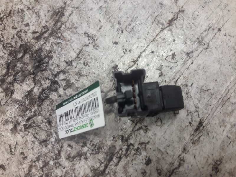 Recambio de mando elevalunas trasero derecho para nissan primera berlina (p11) básico referencia OEM IAM   
