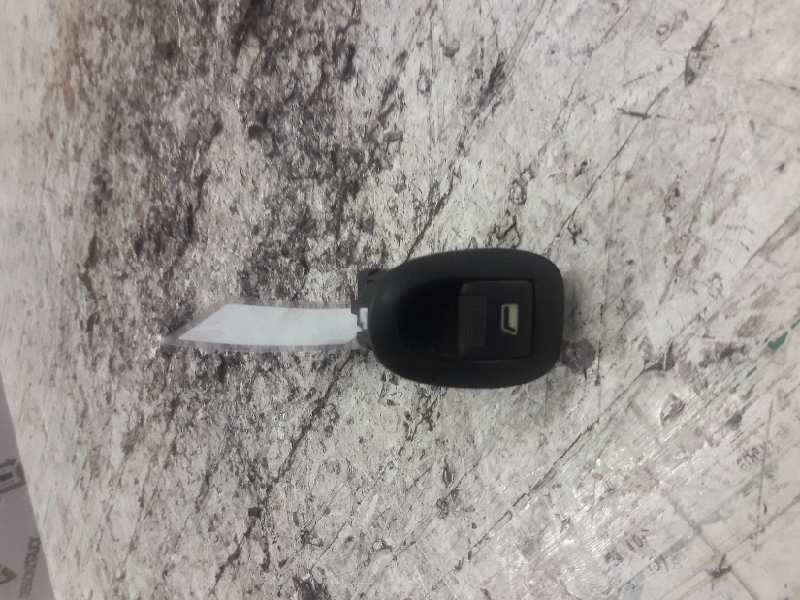 Recambio de mando elevalunas trasero derecho para peugeot 406 berlina (s1/s2) referencia OEM IAM 2594301  
