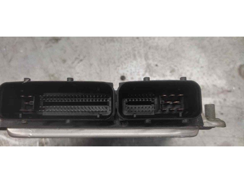 Recambio de centralita motor uce para seat ibiza (6l1) cool referencia OEM IAM 0281011320 038906012HP 1039S01942