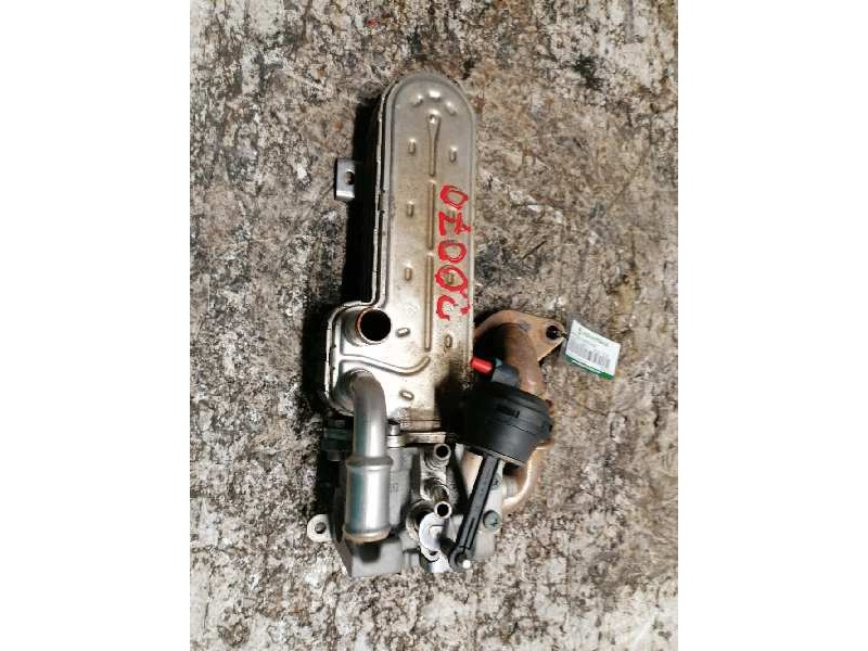 Recambio de enfriador gases egr para dodge caliber s referencia OEM IAM 03G131513K  
