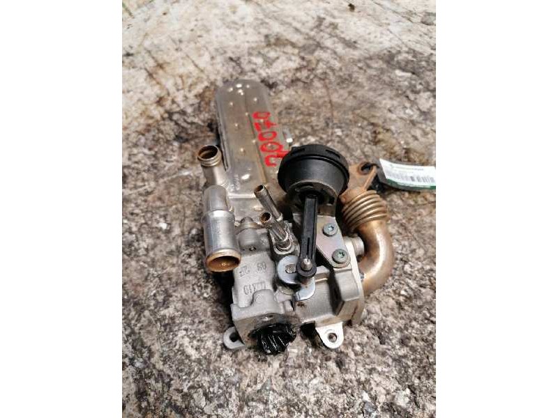 Recambio de enfriador gases egr para dodge caliber s referencia OEM IAM 03G131513K  