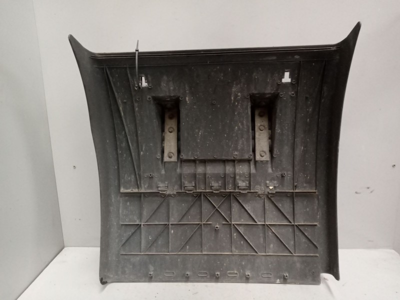 Recambio de guardabarros trasero izquierdo para iveco stralis (as) 11.1 diesel referencia OEM IAM   DELANTERO