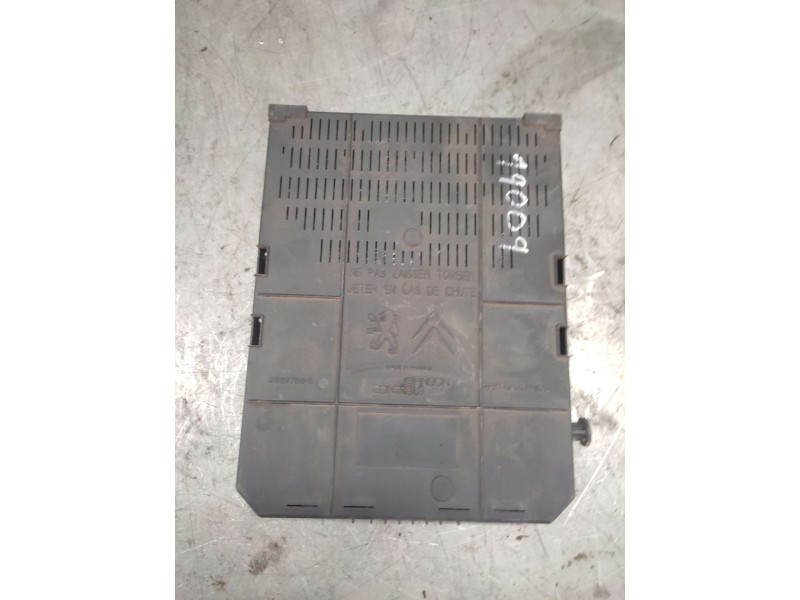 Recambio de caja reles / fusibles para peugeot 308 confort referencia OEM IAM  BSI 