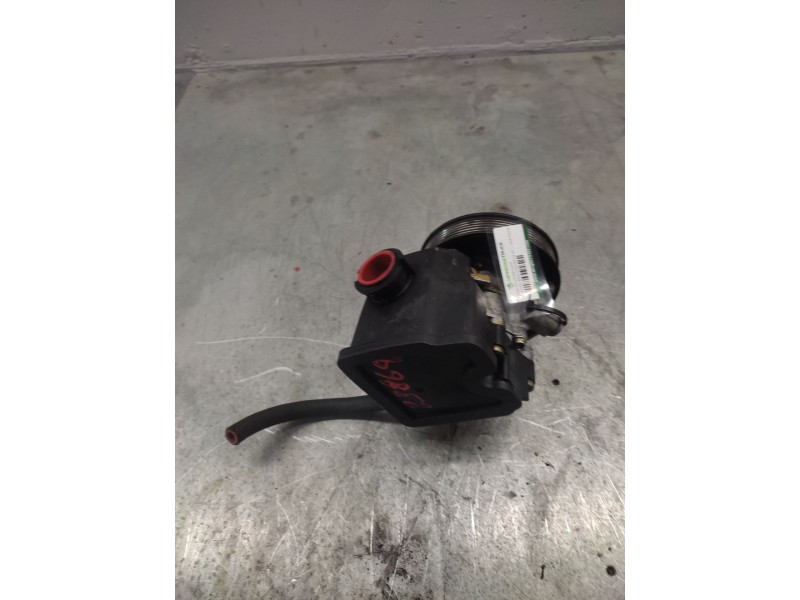 Recambio de bomba servodireccion para mercedes-benz sprinter 02.00  caja cerrada 416 cdi (904.662) referencia OEM IAM   