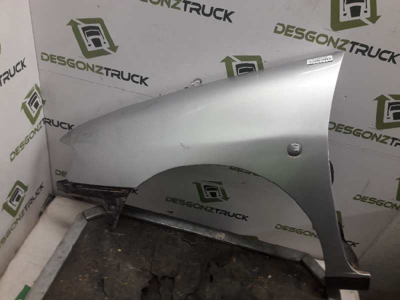 Recambio de aleta delantera izquierda para seat cordoba berlina (6k2) stella referencia OEM IAM   