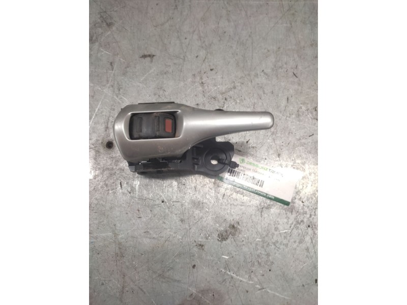 Recambio de maneta interior trasera izquierda para toyota auris active referencia OEM IAM   