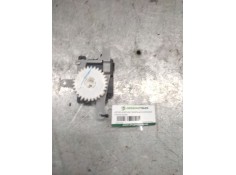 Recambio de motor apertura trampillas climatizador para toyota auris active referencia OEM IAM 0638000920PLS  5 PINS