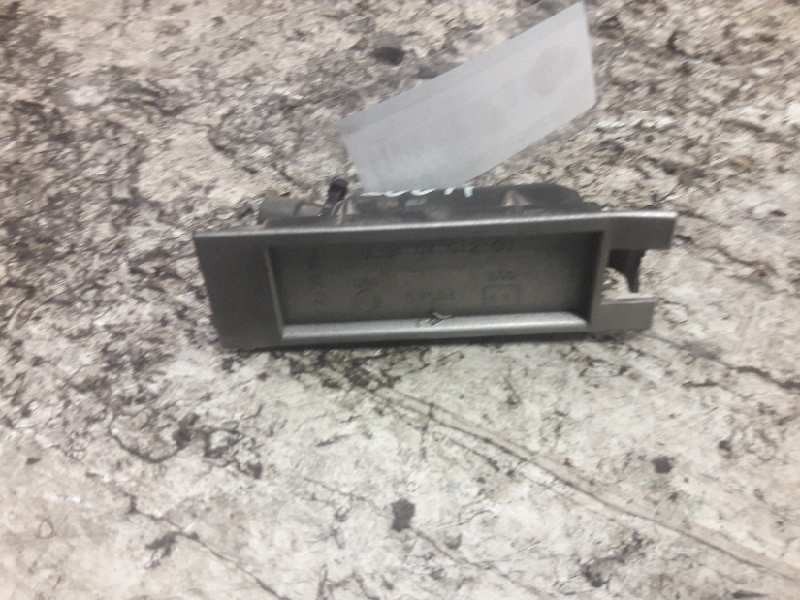 Recambio de piloto matricula para opel vectra c berlina comfort referencia OEM IAM   