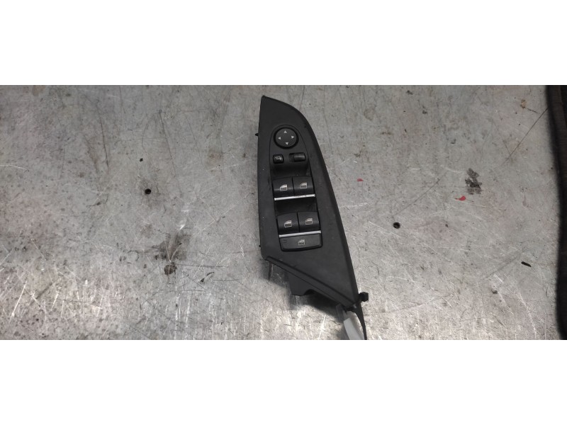 Recambio de mando elevalunas delantero izquierdo para bmw x3 (f25) xdrive 20d referencia OEM IAM 917991302  