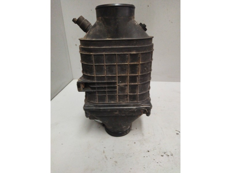 Recambio de filtro aire para iveco eurocargo tector referencia OEM IAM 504142127  