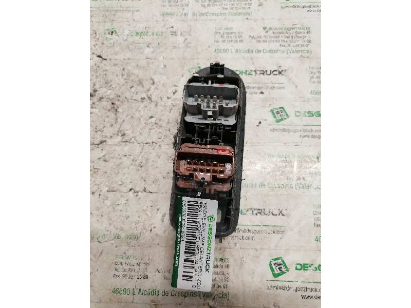 Recambio de mando elevalunas delantero izquierdo para renault megane ii berlina 5p referencia OEM IAM   10/10 PINS