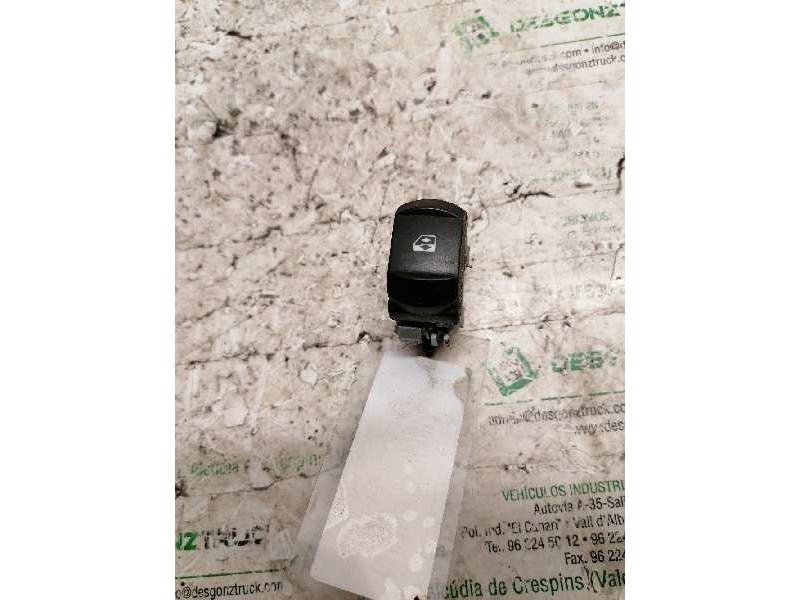Recambio de mando elevalunas delantero derecho para renault megane ii berlina 5p referencia OEM IAM   6 PINS
