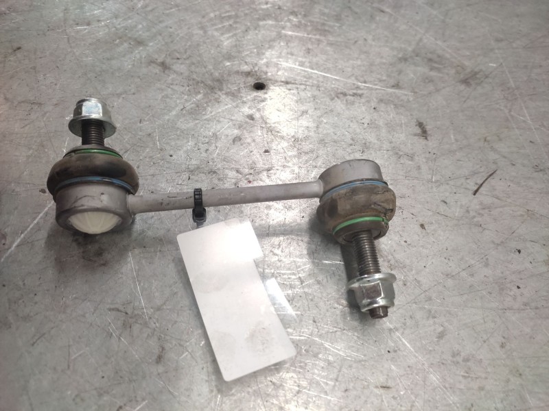 Recambio de bieleta estabilizadora trasera izquierda para elnagh t-loft 582 referencia OEM IAM   